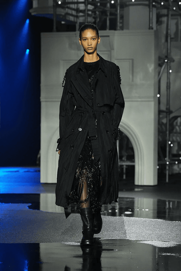 Burberry Fall Winter 2026 London Fashion Week menswear womenswear runway show daniel lee