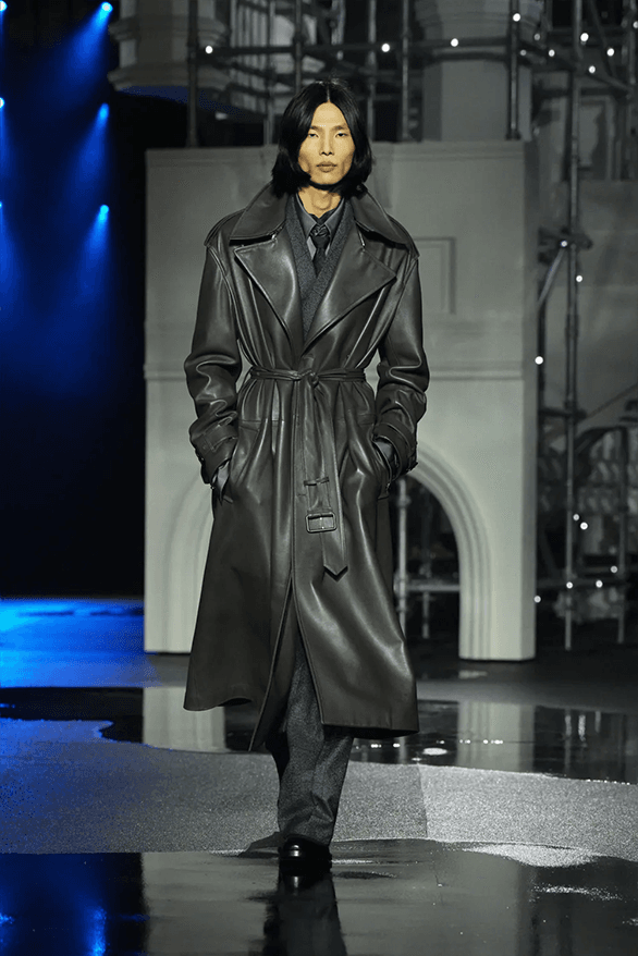 Burberry Fall Winter 2026 London Fashion Week menswear womenswear runway show daniel lee