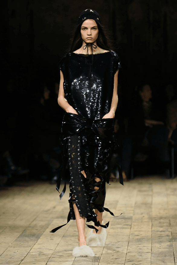 Simone Rocha Fall Winter 2026 London Fashion Week womenswear menswear runway show adidas collaboration