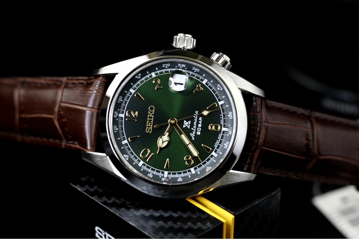 chrono24 watches timepieces vacheron rolex omega speedmaster zenith Chronomaster seiko grand seiko Professional Moonwatch IWC Ingenieur Automatic 40 cartier santos heritage collection 