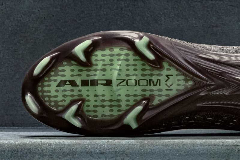 Kylian Mbappé and Nike Reveal Release Date for the Mercurial Superfly and Air Max Plus VII FQ8692-200 Plum Eclipse/Metallic Silver march 2 Plum Eclipse/Metallic Gold Grain-Black-Barely Volt Style HQ2197-200