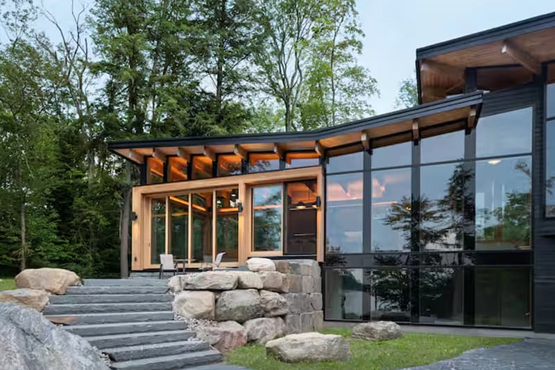 You Can Now Spend a Night at the Cottage From 'Heated Rivalry' on Airbnb Torrance, Canada on Lake Muskoka