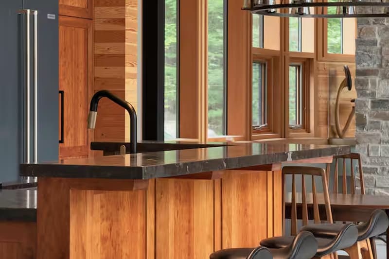 You Can Now Spend a Night at the Cottage From 'Heated Rivalry' on Airbnb Torrance, Canada on Lake Muskoka