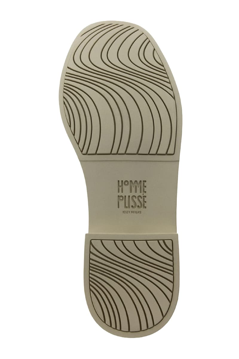 HOMME PLISSÉ ISSEY MIYAKE CIOCCOLATO Release Info