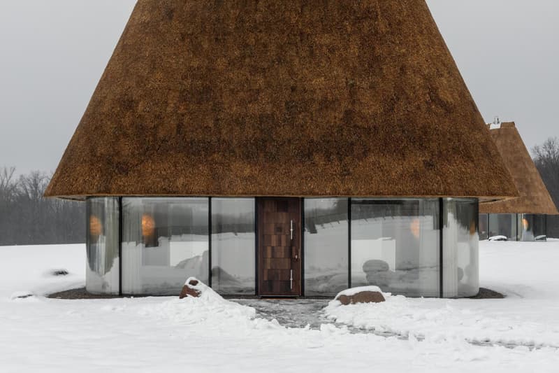 YOD Group Under the Reed Roof Hata-Mazanka Guesthouses Ukraine