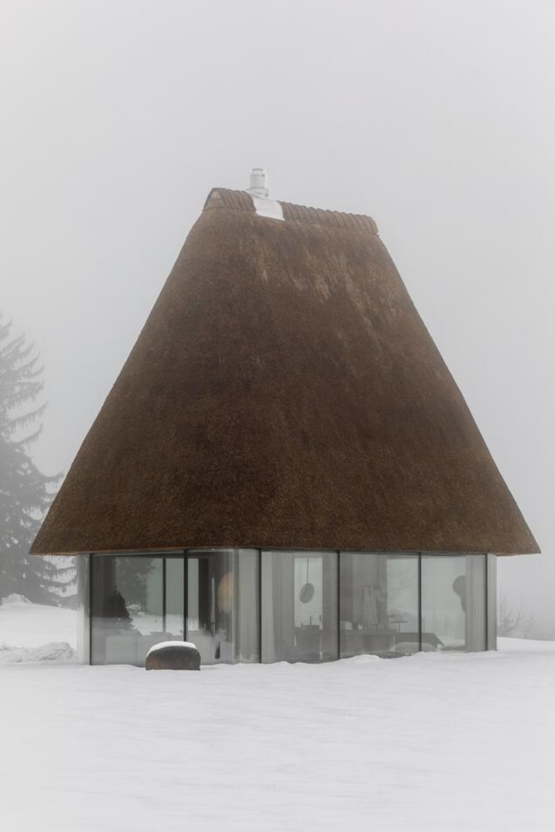 YOD Group Under the Reed Roof Hata-Mazanka Guesthouses Ukraine