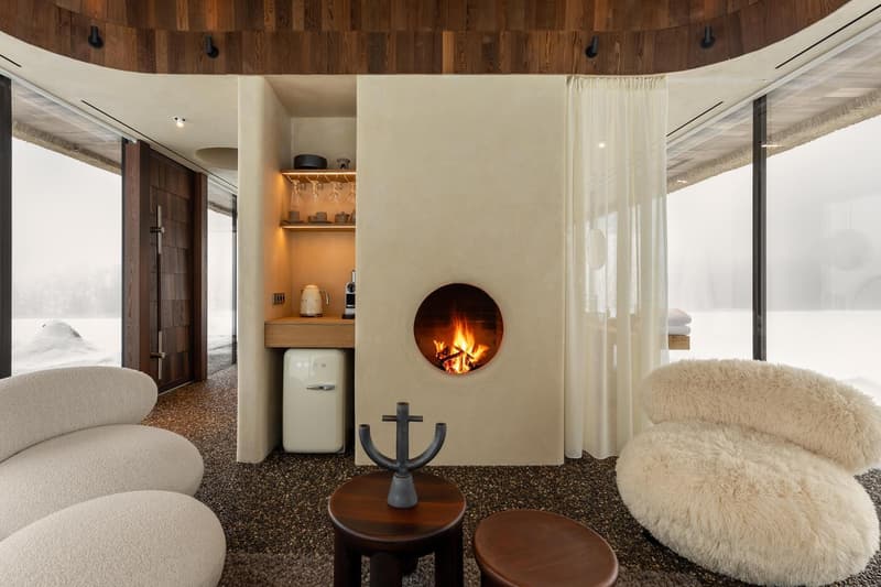 YOD Group Under the Reed Roof Hata-Mazanka Guesthouses Ukraine