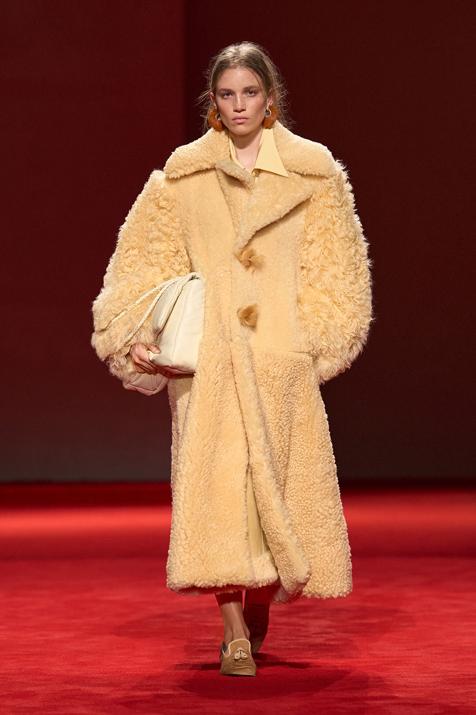 Bottega Veneta Winter 2026 Milan Fashion Week Runway collection louise trotter mfw fw26