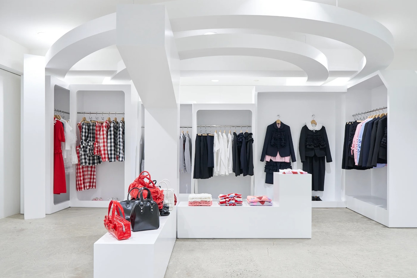 COMME des GARÇONS Kyoto Store Reopening Black Comme des Garçons Show Info