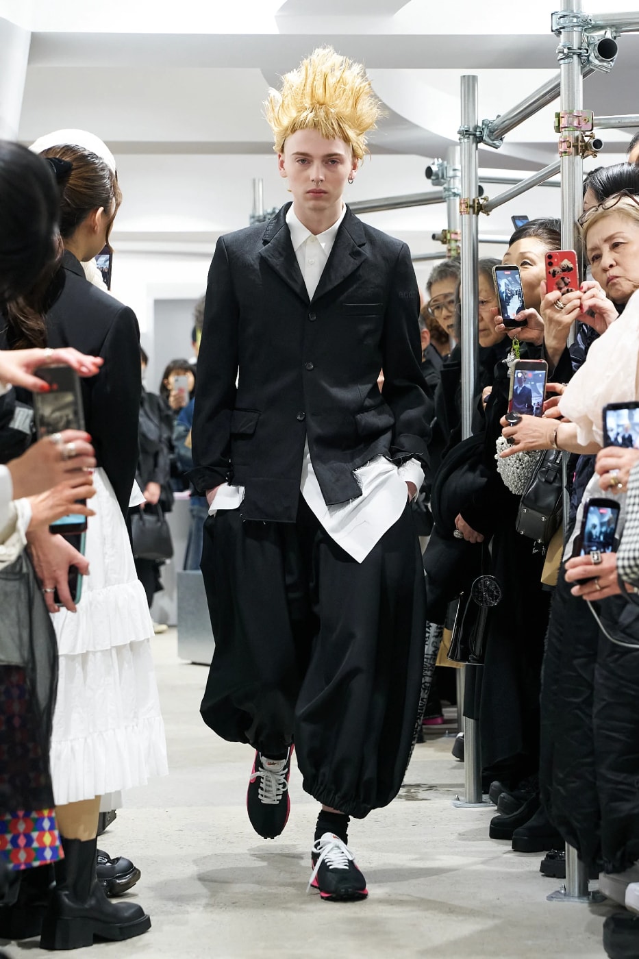 COMME des GARÇONS Kyoto Store Reopening Black Comme des Garçons Show Info