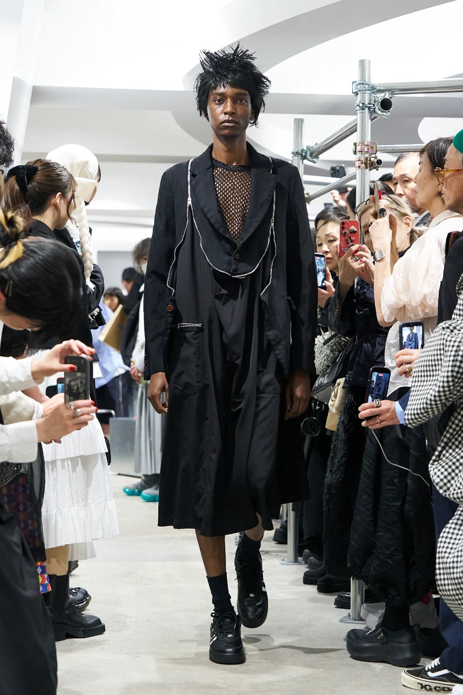 COMME des GARÇONS Kyoto Store Reopening Black Comme des Garçons Show Info