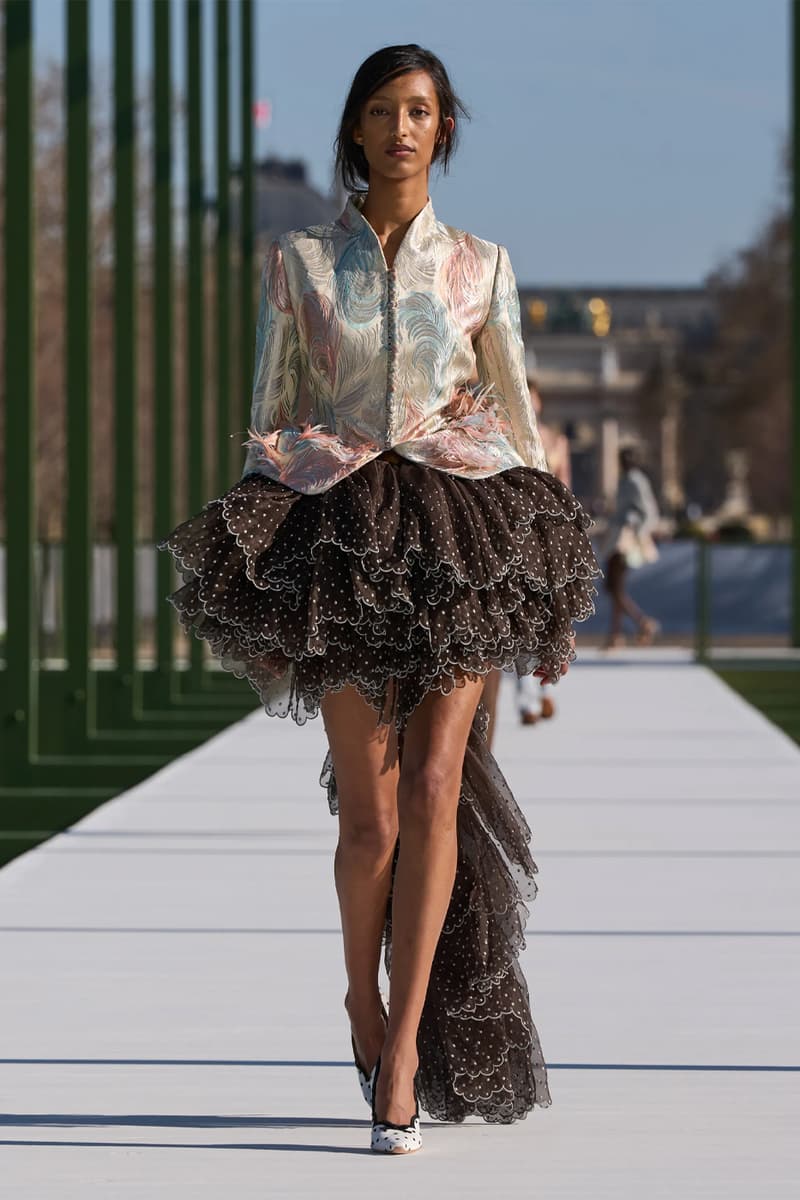 Dior FW26 Reimagines the Parisian Promenade Under Jonathan Anderson paris fashion week runway collection pfw 