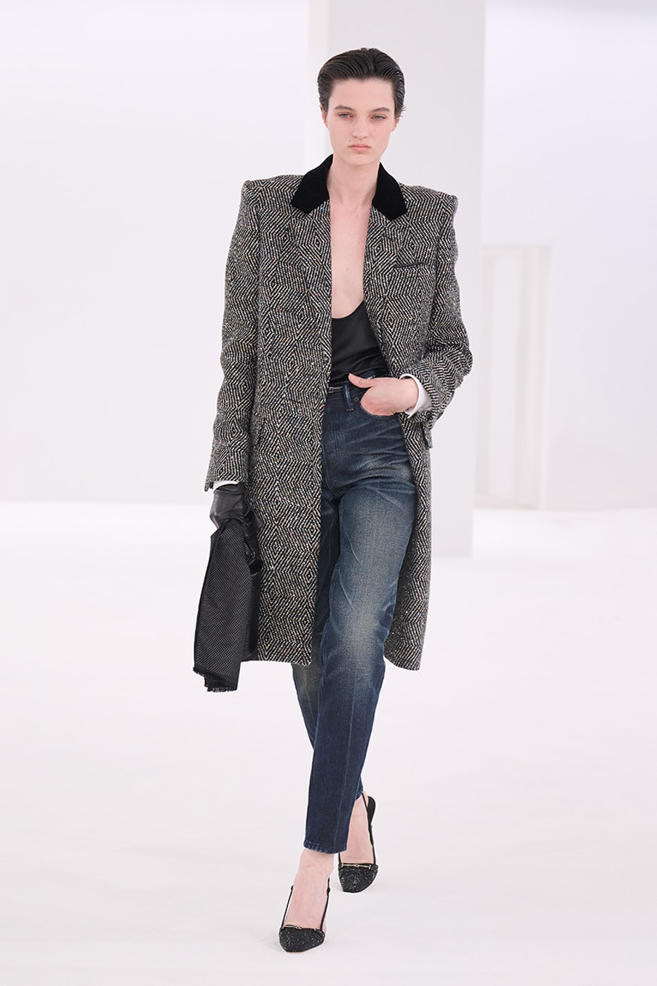 Tom Ford Haider Ackermann FW26 Paris Fashion Week Runway Collection looks Tom Ford FW26 Channels 'American Psycho' for a Masterclass in Sinister Seduction