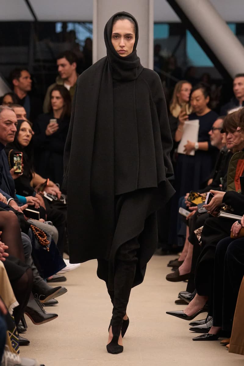 Pieter Mulier's Final Collection Delivers an Emotional Swan Song at Alaïa fall winter 2026 paris fashion week 