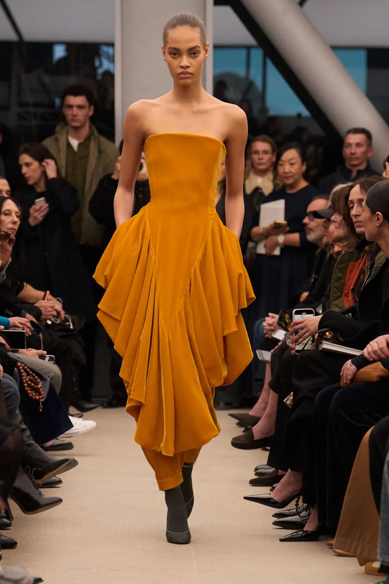 Pieter Mulier's Final Collection Delivers an Emotional Swan Song at Alaïa fall winter 2026 paris fashion week 