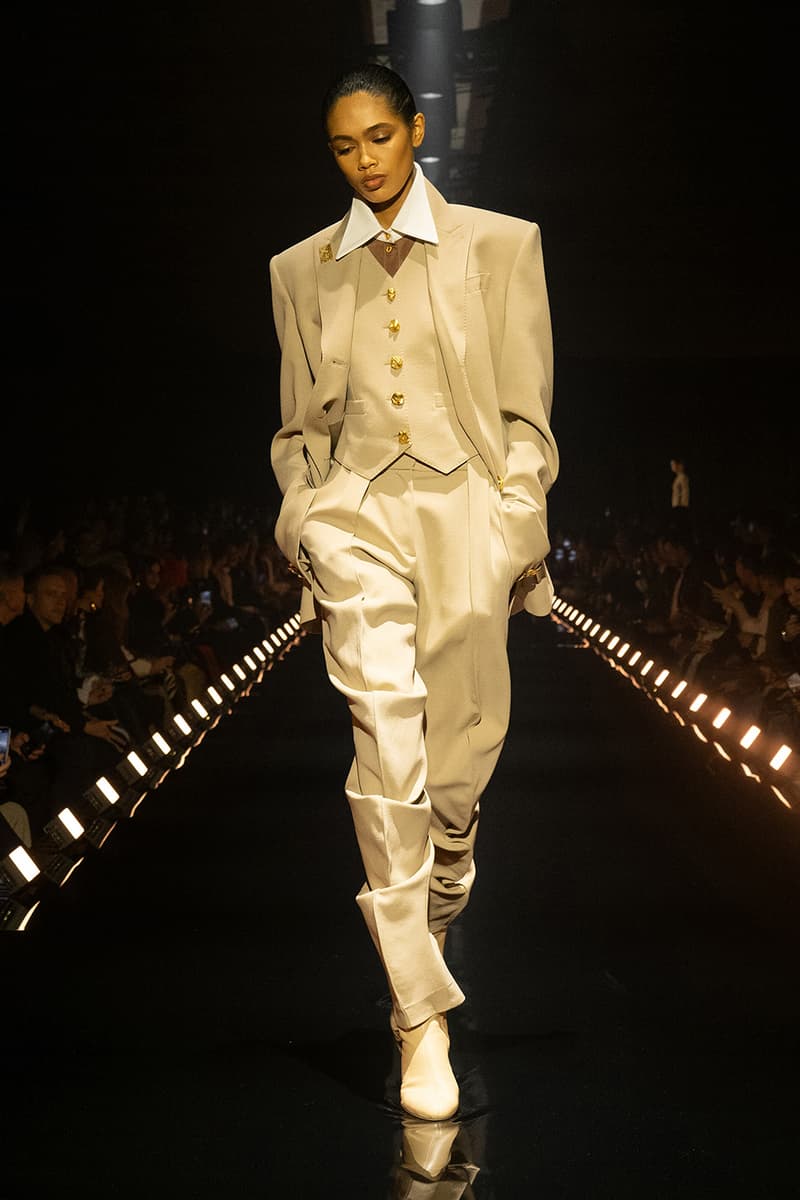 Daniel Roseberry Unlocks the Enigma of "The Sphynx" for Schiaparelli's Fall/Winter 2026 Collection paris fashion week