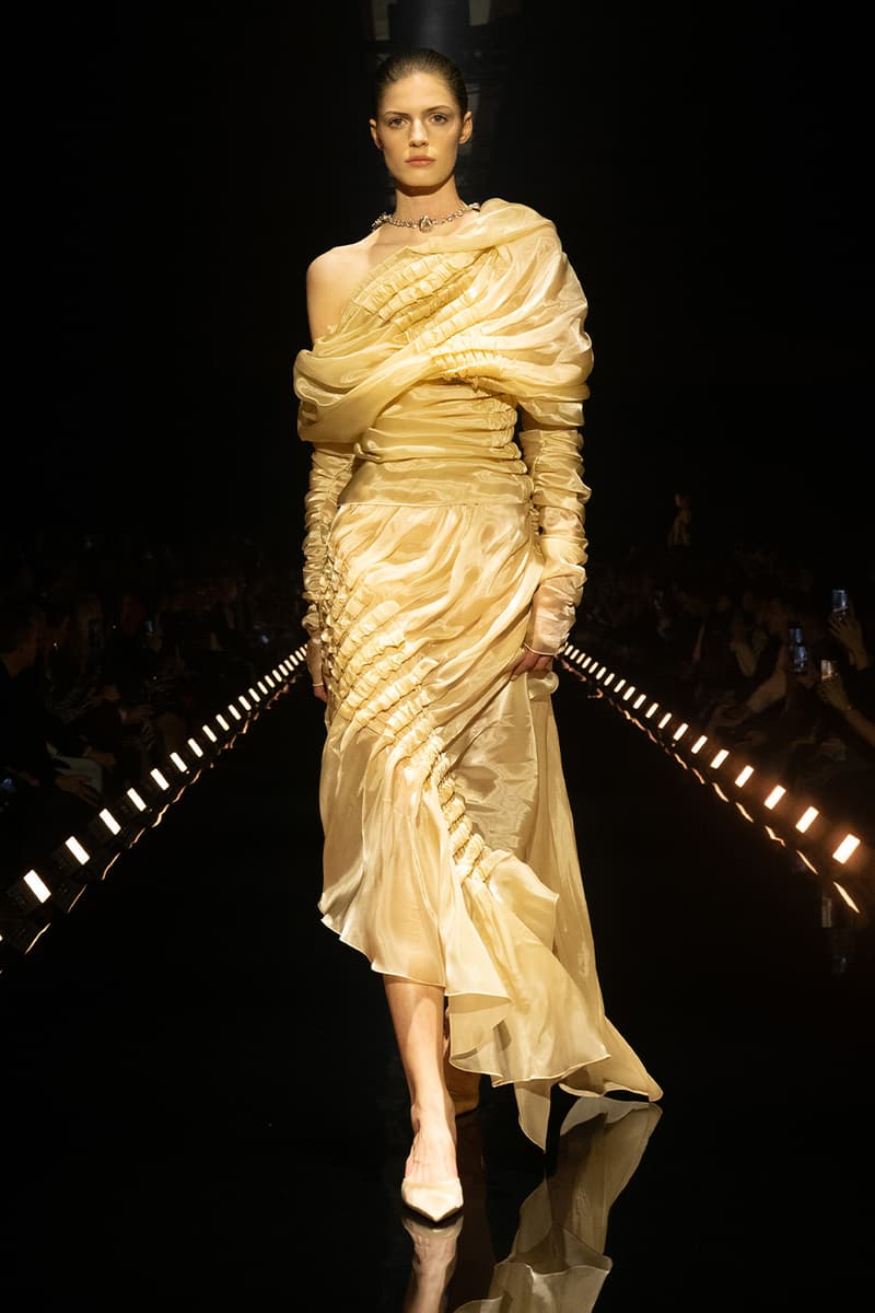 Daniel Roseberry Unlocks the Enigma of "The Sphynx" for Schiaparelli's Fall/Winter 2026 Collection paris fashion week