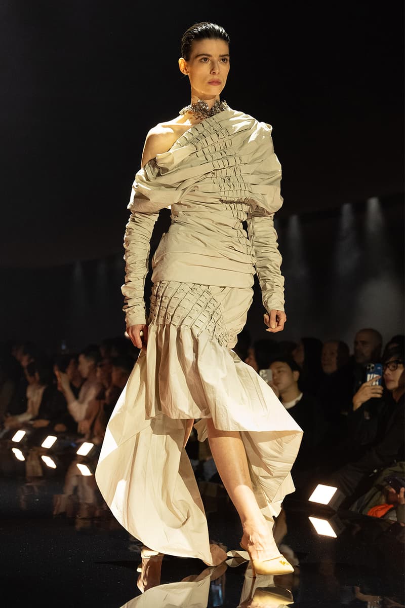 Daniel Roseberry Unlocks the Enigma of "The Sphynx" for Schiaparelli's Fall/Winter 2026 Collection paris fashion week