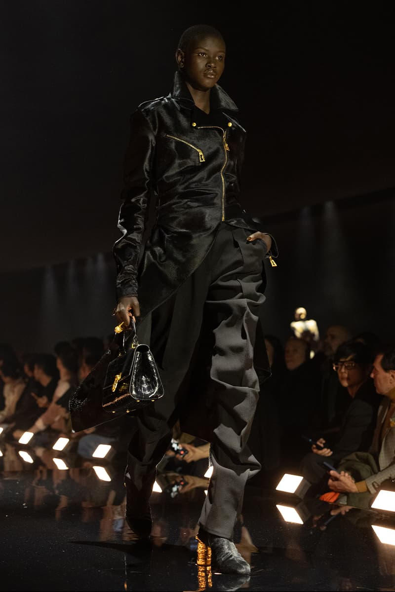 Daniel Roseberry Unlocks the Enigma of "The Sphynx" for Schiaparelli's Fall/Winter 2026 Collection paris fashion week