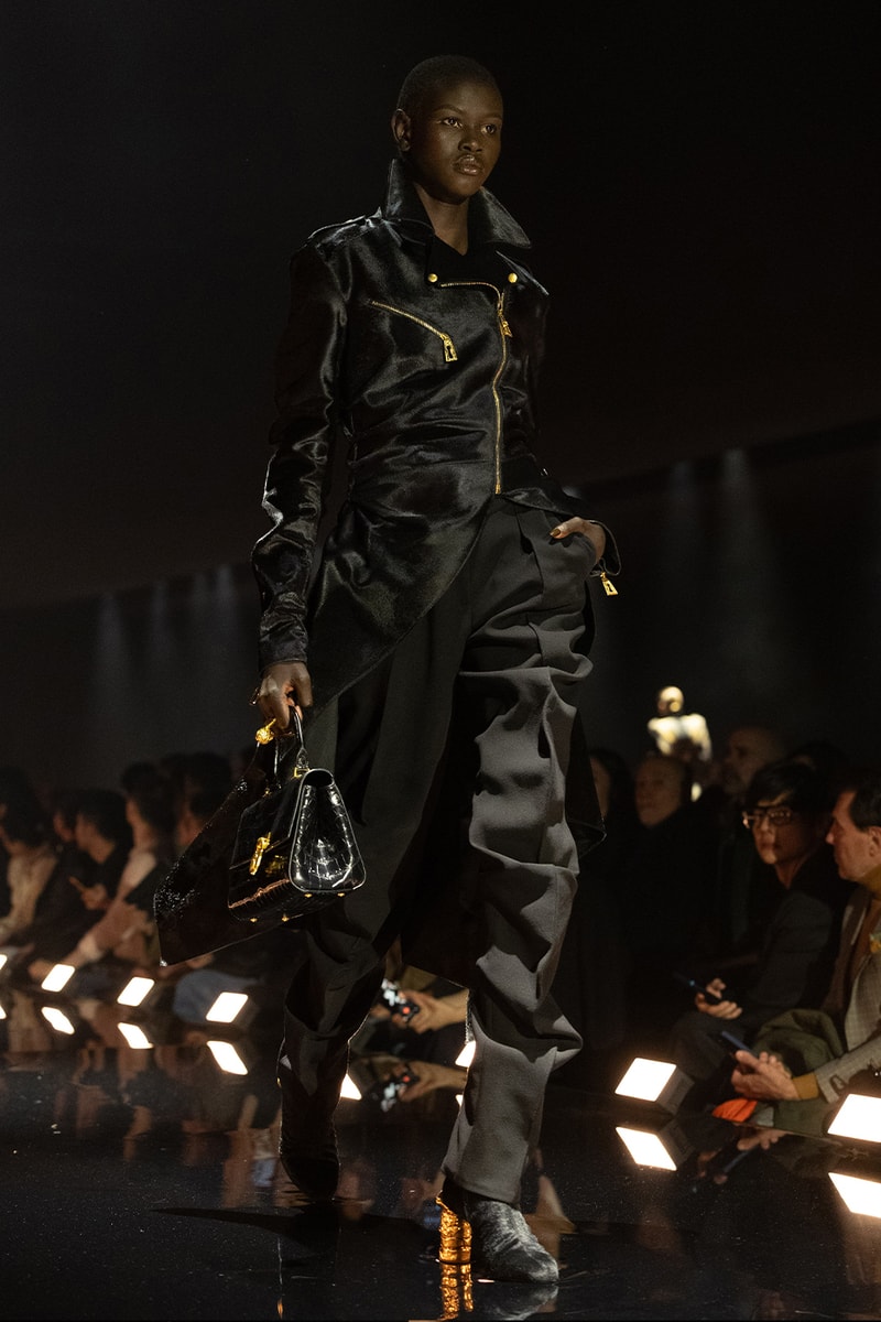 Daniel Roseberry Unlocks the Enigma of "The Sphynx" for Schiaparelli's Fall/Winter 2026 Collection paris fashion week