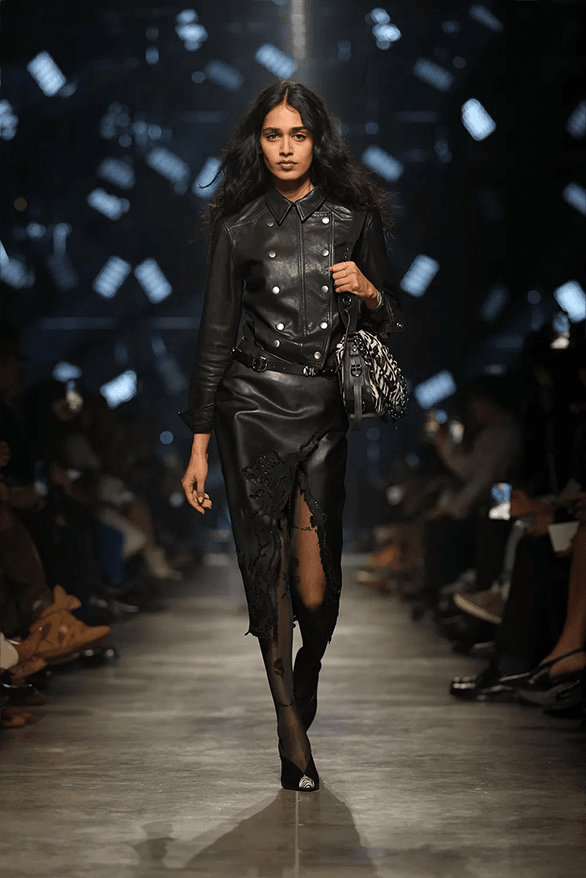 Isabel Marant Fall Winter 2026 Paris Fashion Week menswear womenswear runway