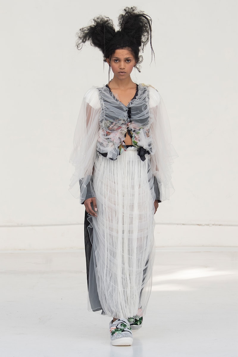 Caroline Hú FW26 Paris Fashion Week Collection Crocs Bae Clog collaboration runway