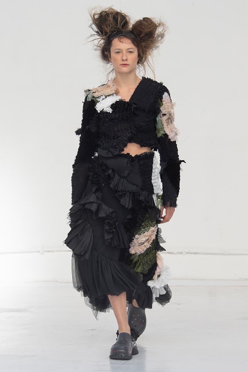 Caroline Hú FW26 Paris Fashion Week Collection Crocs Bae Clog collaboration runway