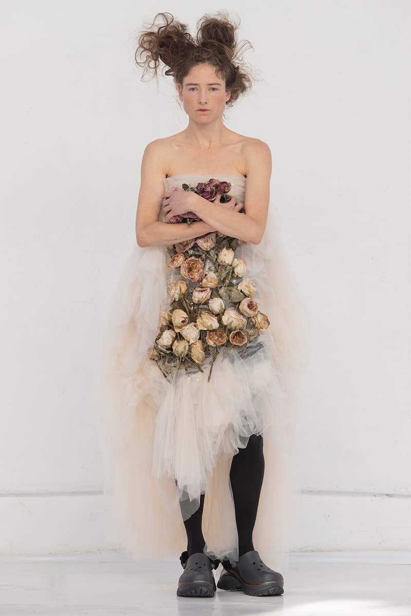 Caroline Hú FW26 Paris Fashion Week Collection Crocs Bae Clog collaboration runway
