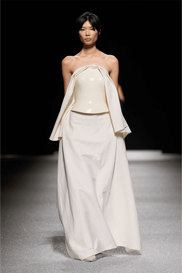 Issey Miyake Fall Winter 2026 Paris Fashion Week womenswear runway Satoshi Kondo