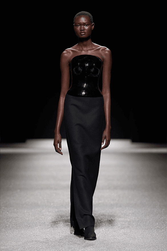 Issey Miyake Fall Winter 2026 Paris Fashion Week womenswear runway Satoshi Kondo