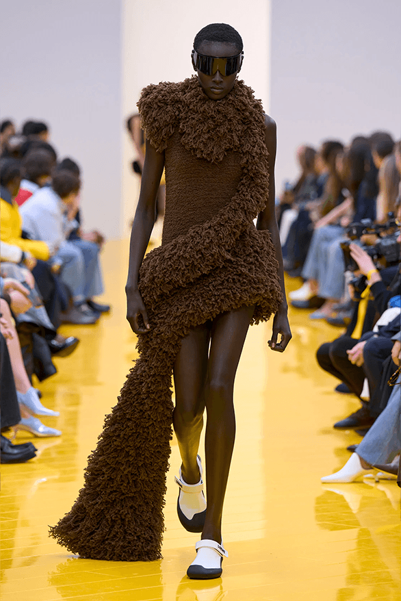 LOEWE Fall Winter 2026 Paris Fashion Week menswear womenswear runway Jack McCollough Lazaro Hernandez