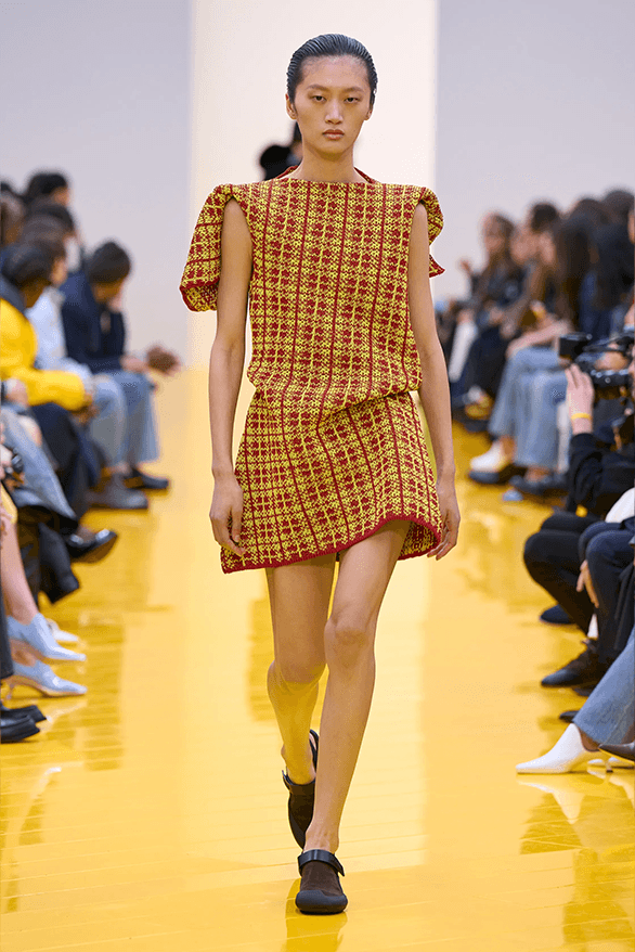 LOEWE Fall Winter 2026 Paris Fashion Week menswear womenswear runway Jack McCollough Lazaro Hernandez