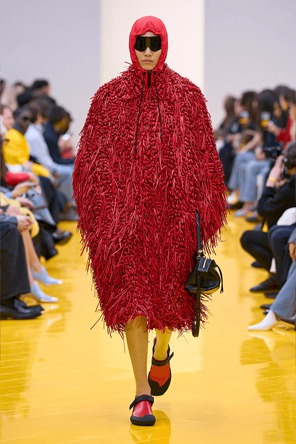 LOEWE Fall Winter 2026 Paris Fashion Week menswear womenswear runway Jack McCollough Lazaro Hernandez