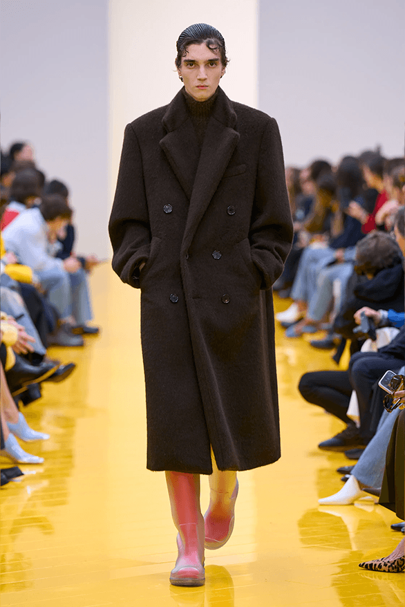 LOEWE Fall Winter 2026 Paris Fashion Week menswear womenswear runway Jack McCollough Lazaro Hernandez