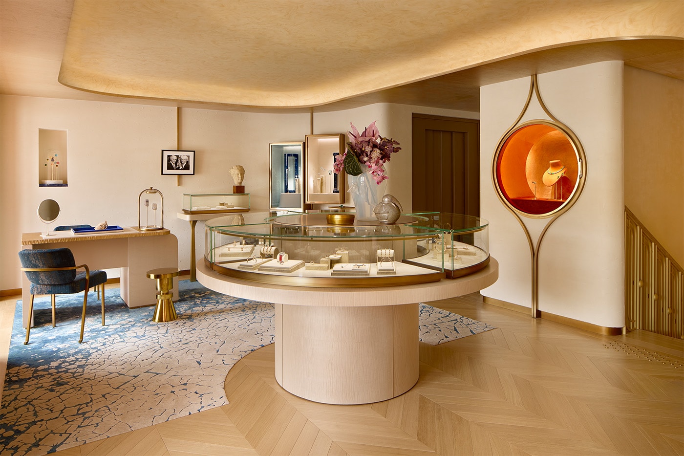 Rafael de Cárdenas, Ltd. Piaget Place Vendôme Flagship Boutique Paris