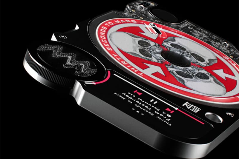 Vladimir Dubrovin ENSA P1 Modern Portable Audio Player Info