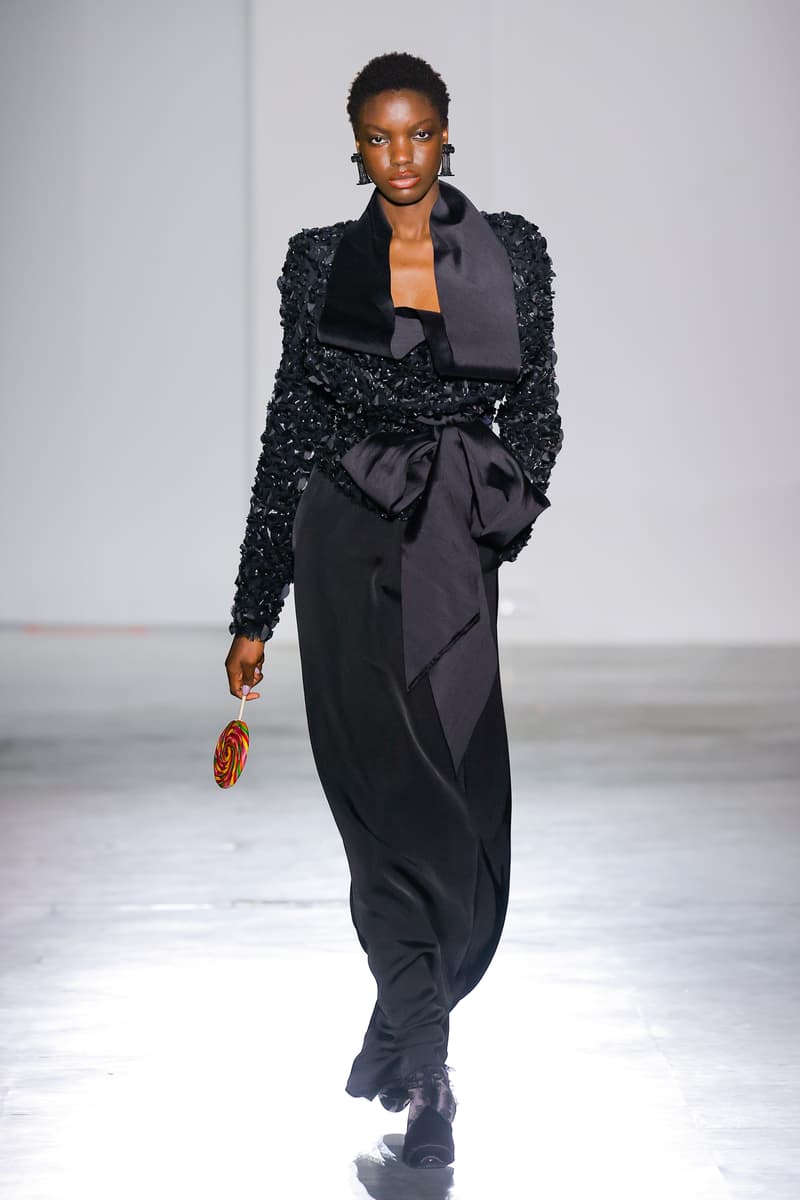 Andreas Kronthaler Vivienne Westwood Fall Winter 2026 menswear womenswear paris fashion week runway