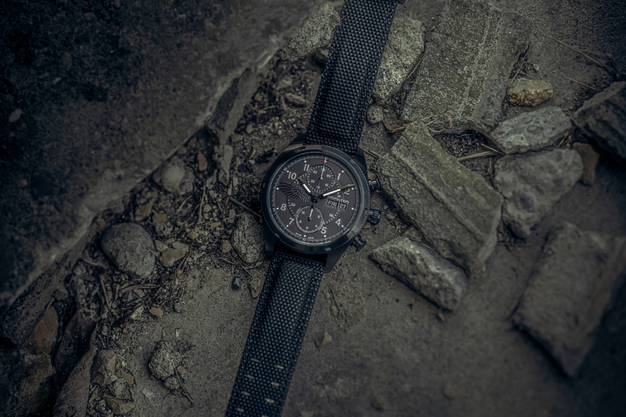 《Resident Evil Requiem》 Capcom 現實品牌滲透虛擬世界 Resident Evil Hamilton 手錶聯名 客製化 Porsche Porsche Cayenne Turbo GT Leon S Kennedy Grace Ashcroft