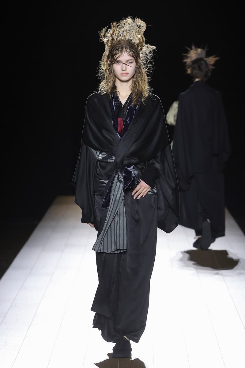 Yohji Yamamoto Fall Winter 2026 Paris Fashion Week womenswear runway