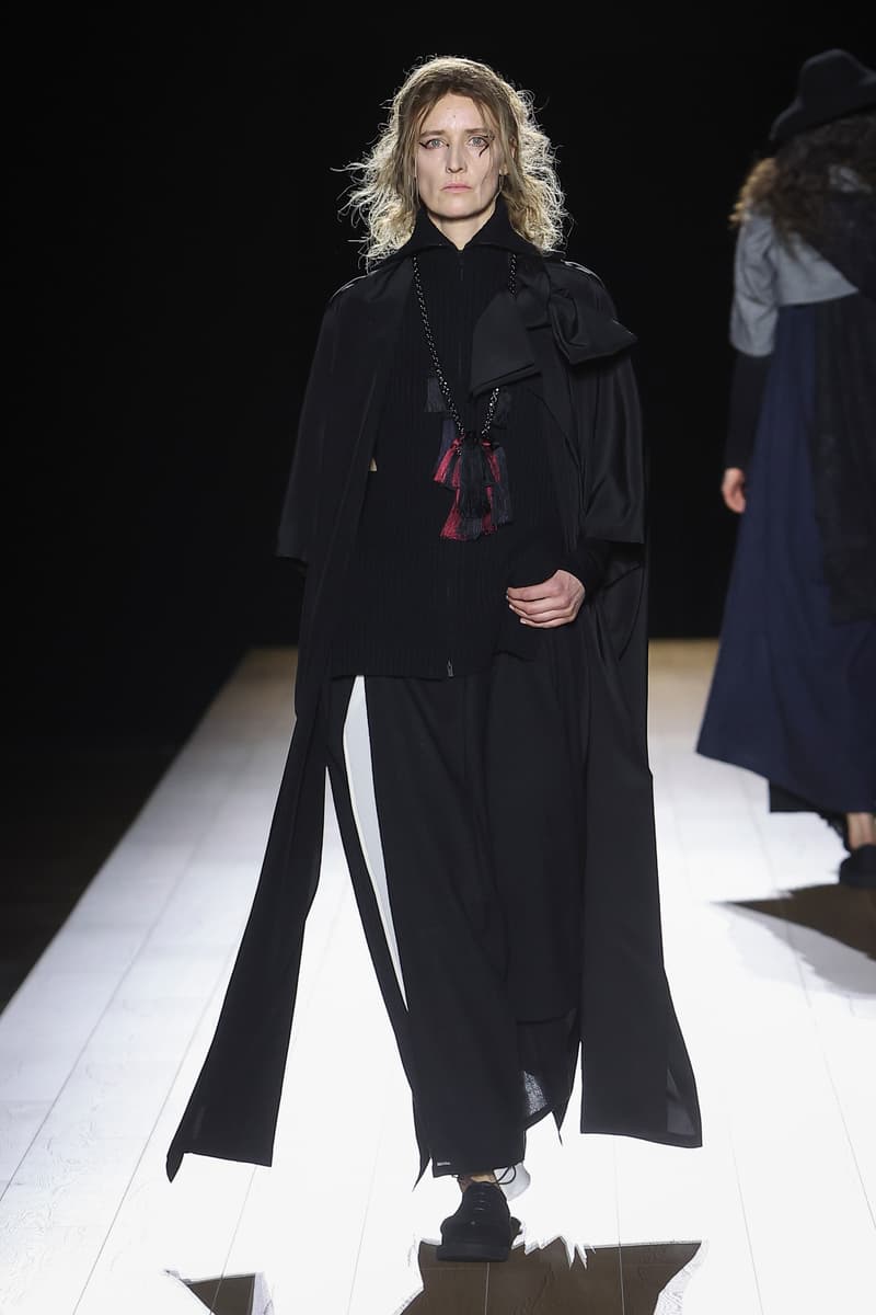 Yohji Yamamoto Fall Winter 2026 Paris Fashion Week womenswear runway