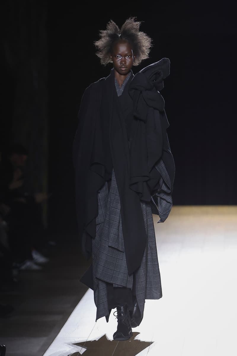 Yohji Yamamoto Fall Winter 2026 Paris Fashion Week womenswear runway