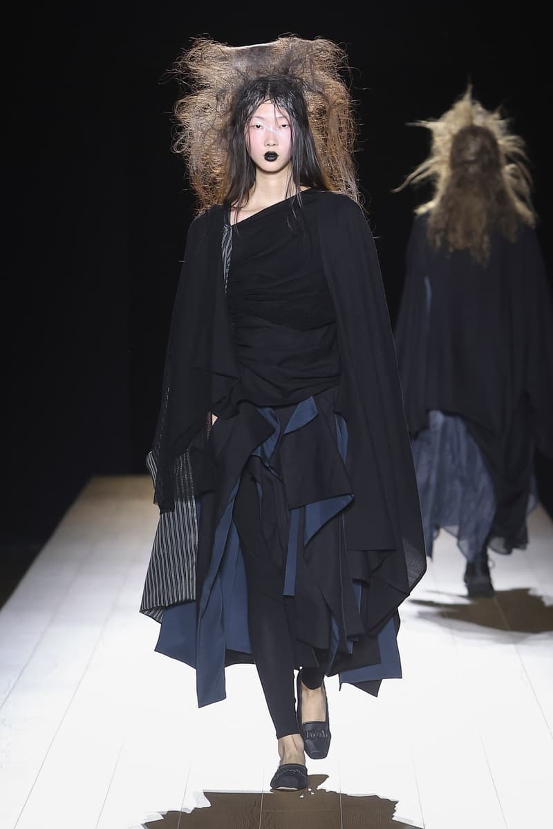 Yohji Yamamoto Fall Winter 2026 Paris Fashion Week womenswear runway