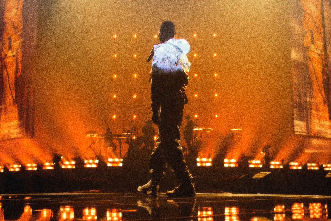 Stone Island 为 Dave《The Boy Who Played The Harp》巡演打造「Specially Made」专属舞台造型及限量发售信息