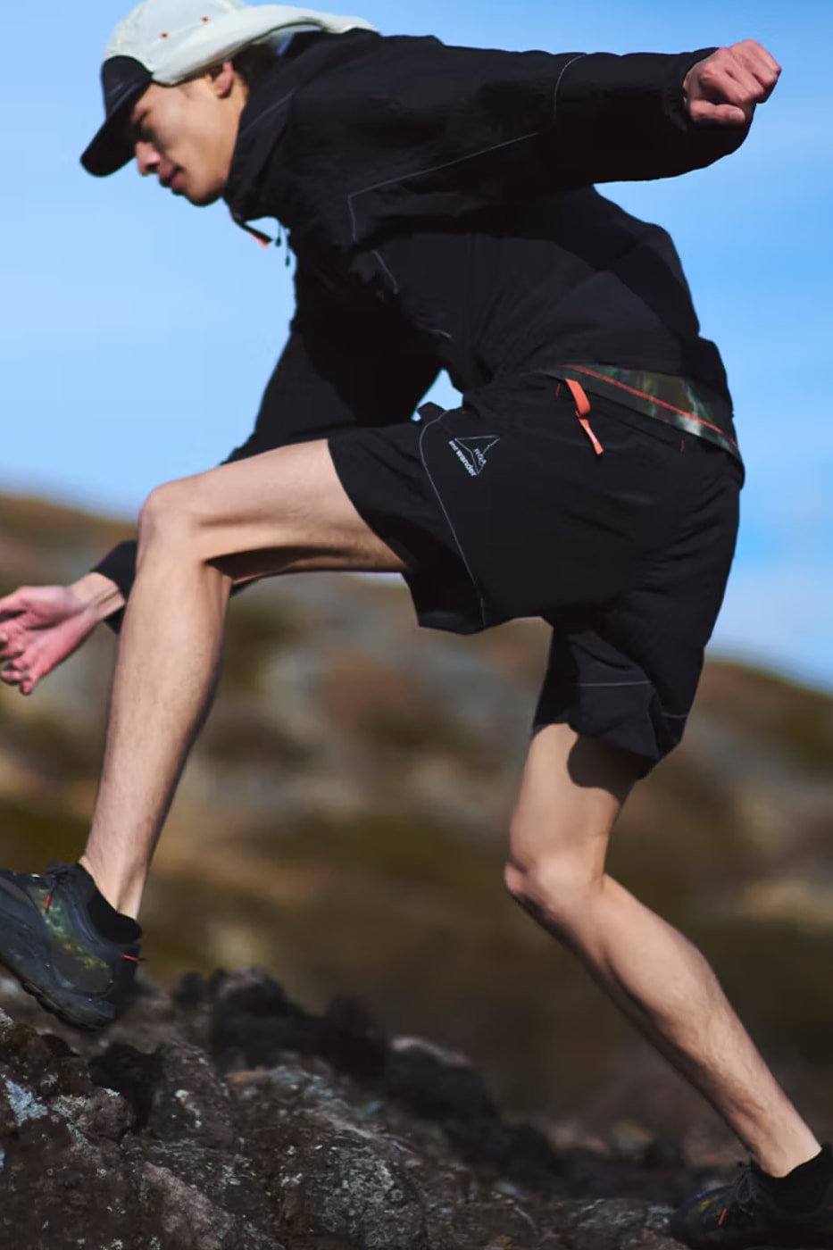 8 Drops You Don't Want to Miss This Week NEIGHBORHOOD SSUR ROA and wander  NikeSKIMS Hélas Palace Skateboards Arc’teryx BEAMS Engineered Garments BEAMS PLUS Red Bull Tokyo Drive Car Club