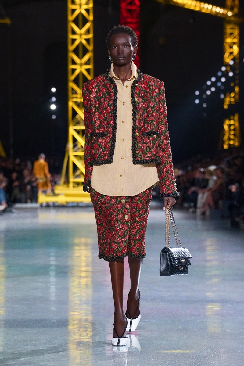 Chanel Embarks on a Dazzling Metamorphosis for Fall Winter 2026 pfw runway collection