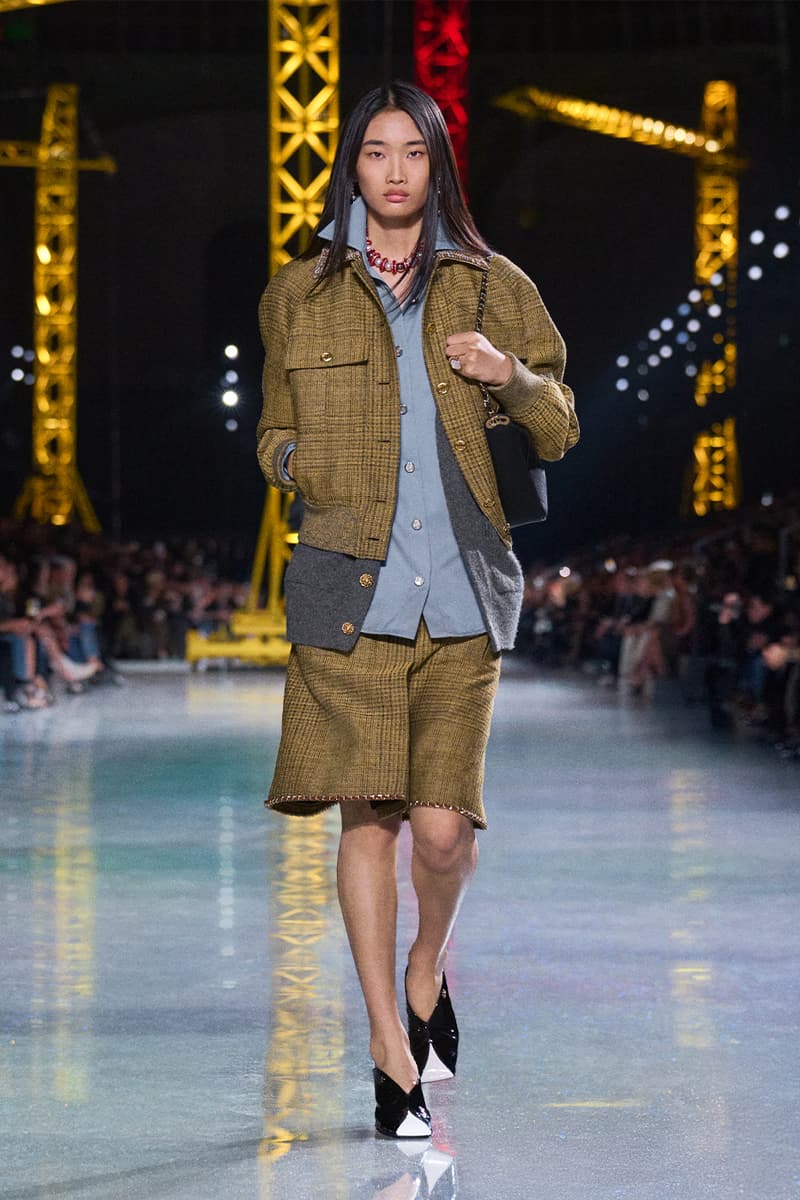 Chanel Embarks on a Dazzling Metamorphosis for Fall Winter 2026 pfw runway collection