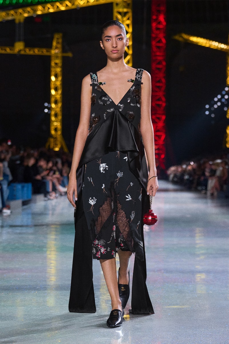 Chanel Embarks on a Dazzling Metamorphosis for Fall Winter 2026 pfw runway collection