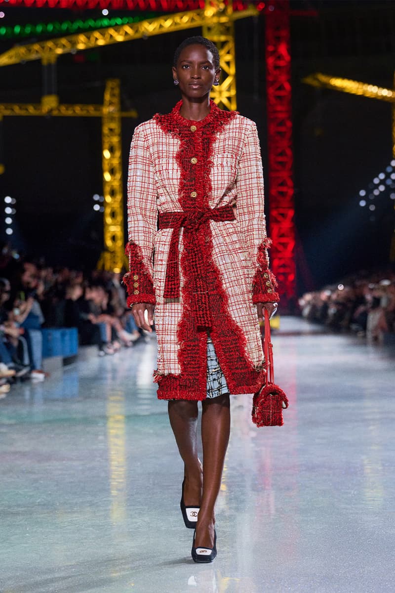 Chanel Embarks on a Dazzling Metamorphosis for Fall Winter 2026 pfw runway collection