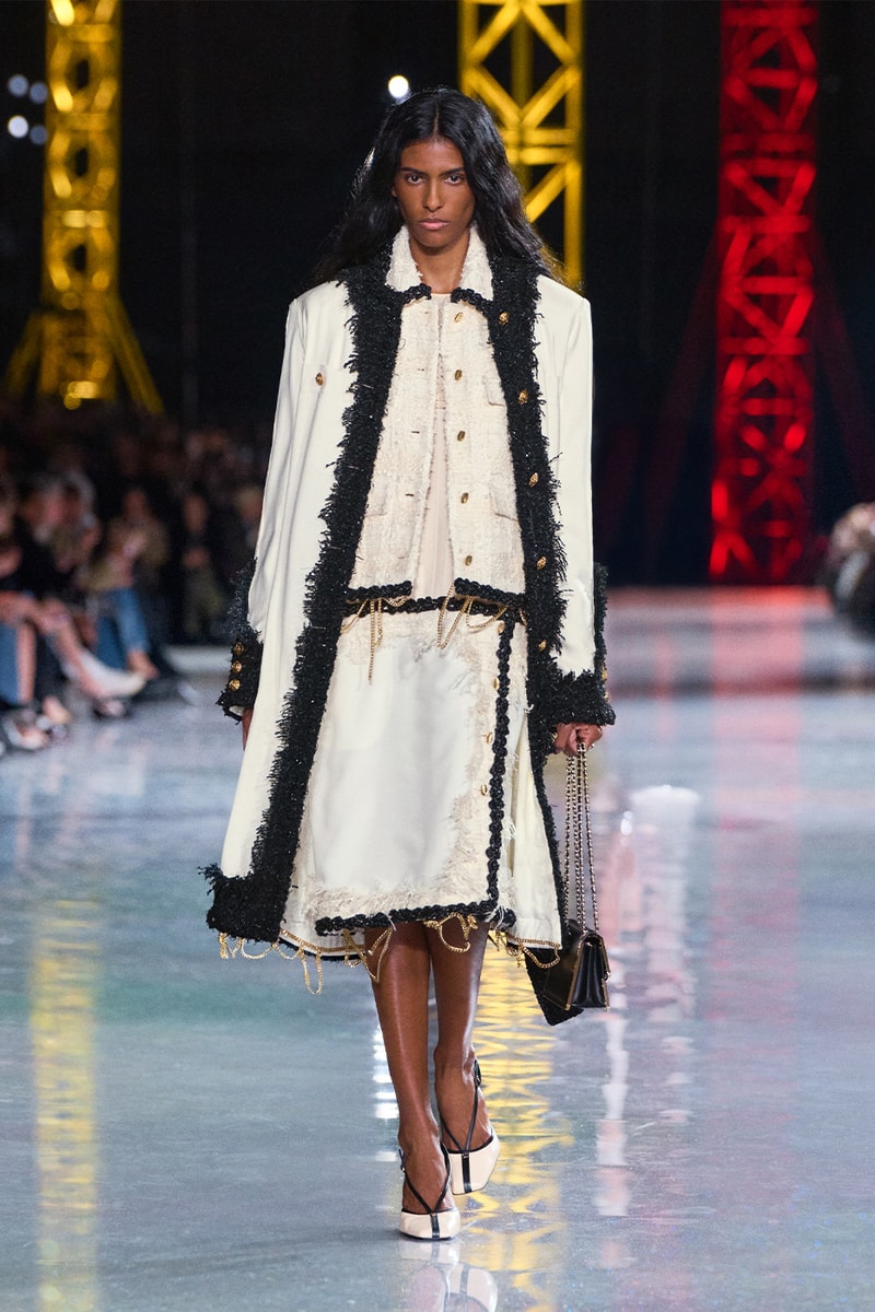 Chanel Embarks on a Dazzling Metamorphosis for Fall Winter 2026 pfw runway collection