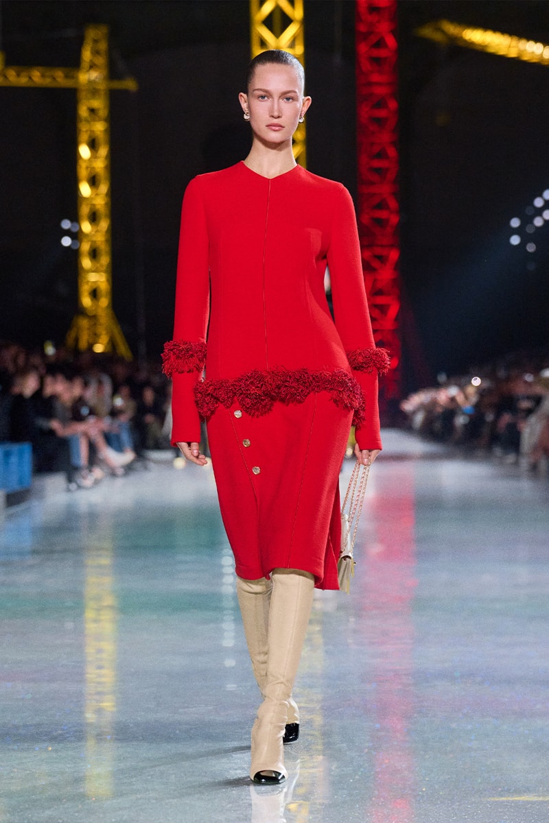 Chanel Embarks on a Dazzling Metamorphosis for Fall Winter 2026 pfw runway collection